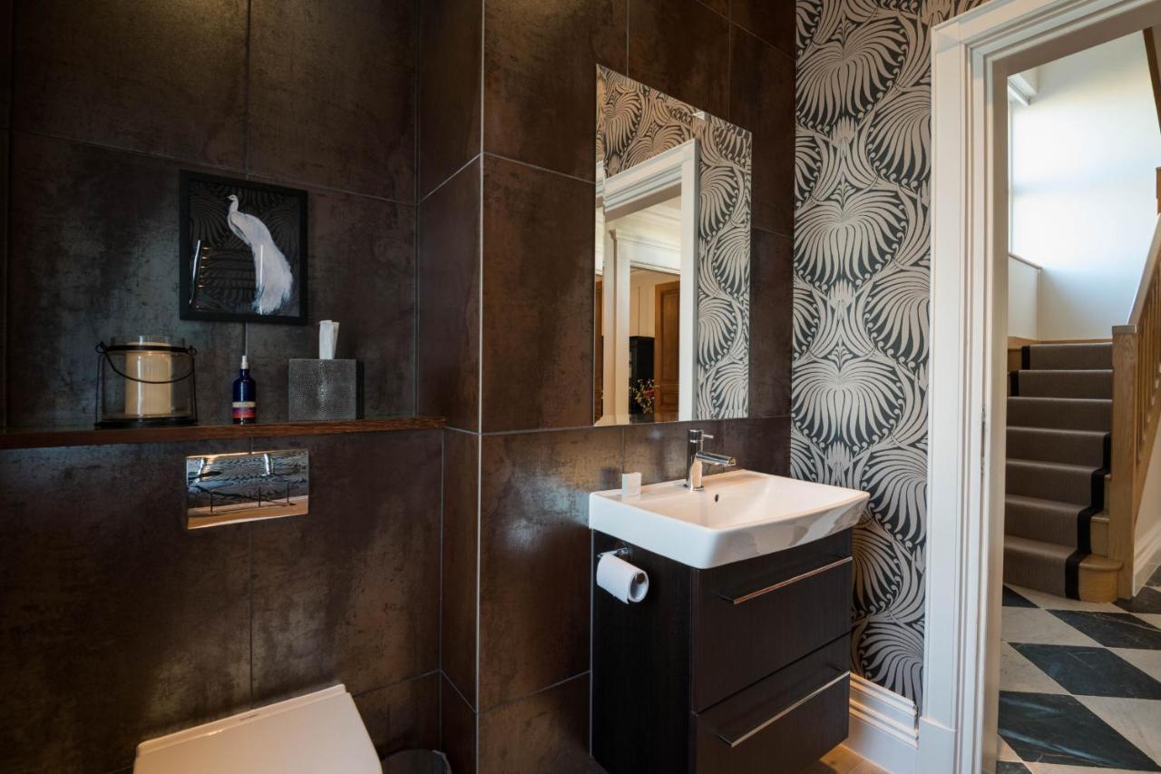 Breathtaking Putney Home With Gorgeous Garden Richmond  Luaran gambar