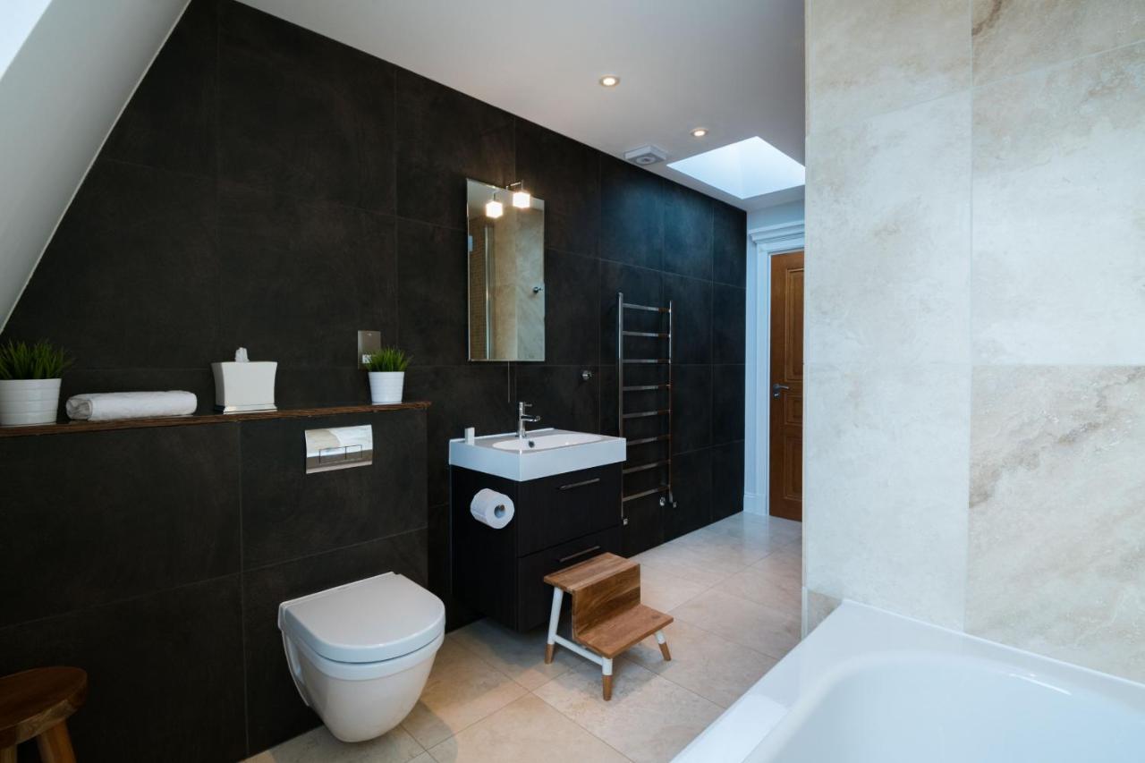 Breathtaking Putney Home With Gorgeous Garden Richmond  Luaran gambar